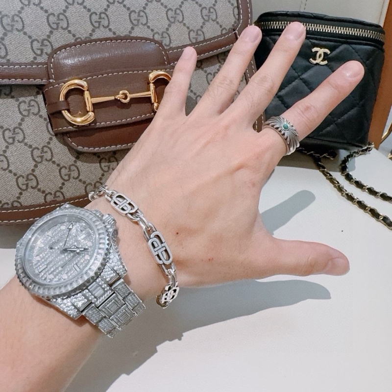 Ba1en*iaga bracelets